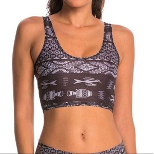 Teeki yoga crop top